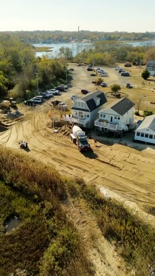 142 Black Point Rd, Rumson